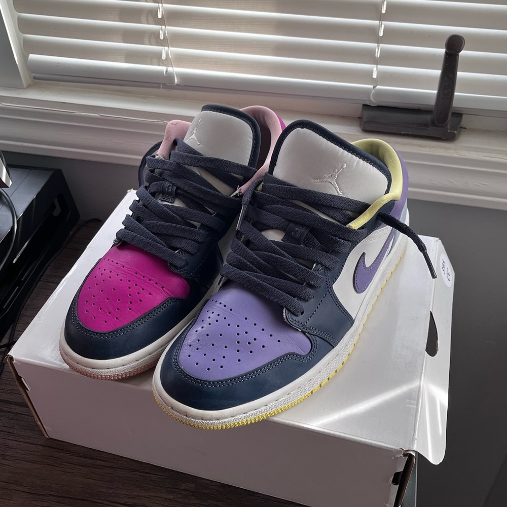 Nike Air Jordan 1 Retro Low SE “Mismatched” Sneakers